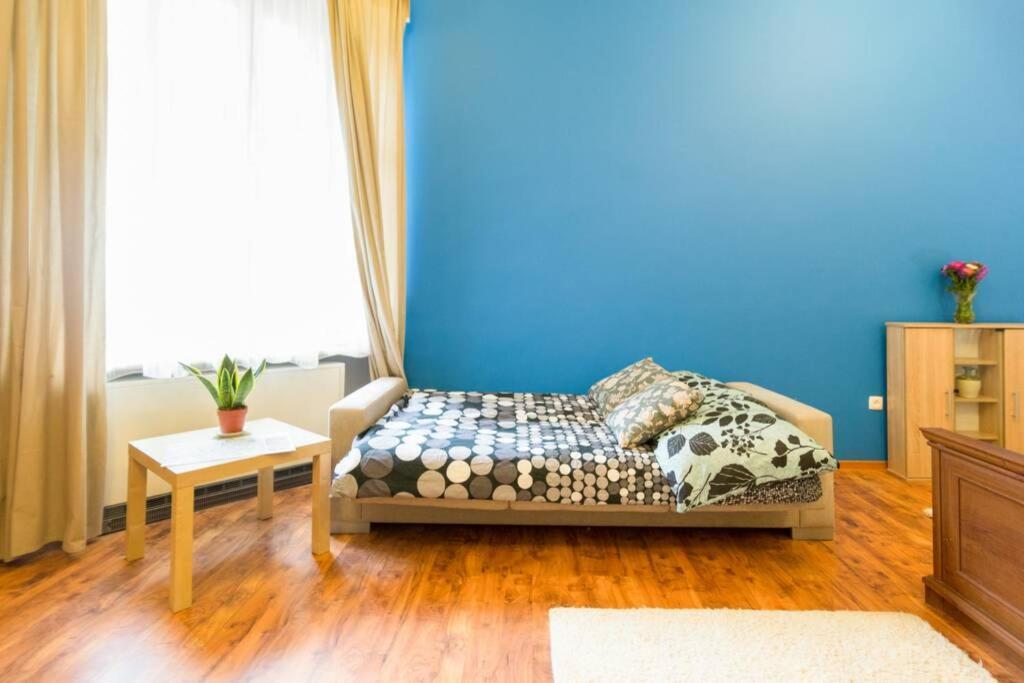 The Quiet Blue Home In The City Center! Cracovia Exterior foto